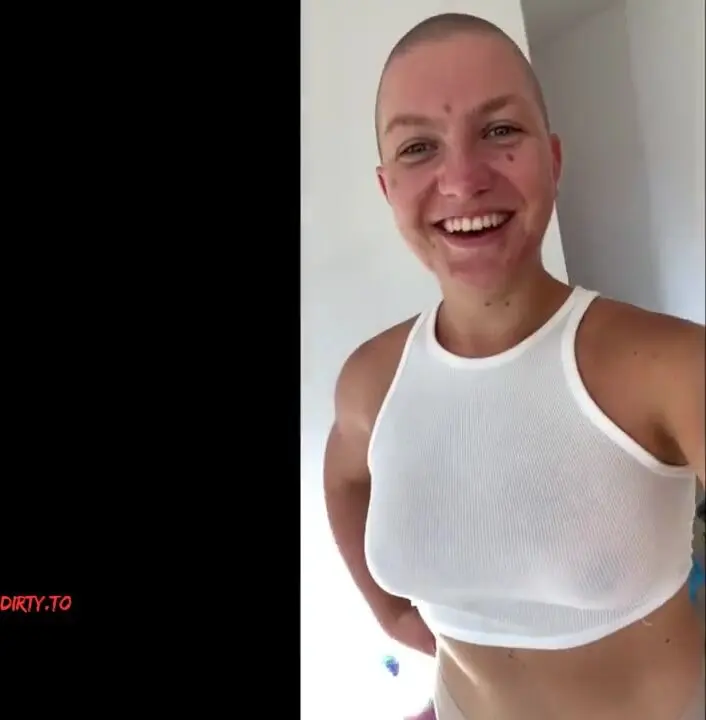 Nackt auf dem Balkon erwischt! - eine neue Challenge mit LisaSchubert