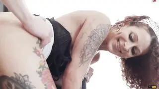 Stiefbruder meldete sich endlich wieder mit Sperma in meiner Fotze! mit Mara-Martinez